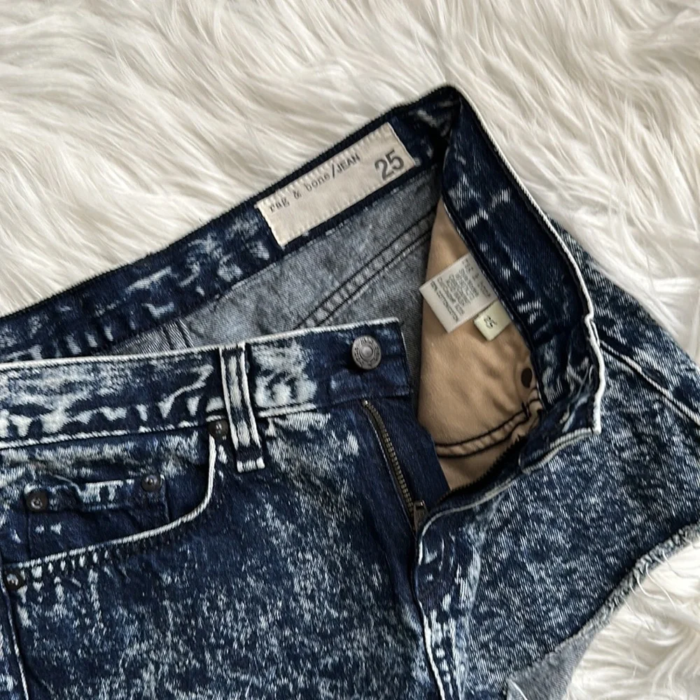 rag & bone Acid Wash Cutoff Denim Shorts Size 25